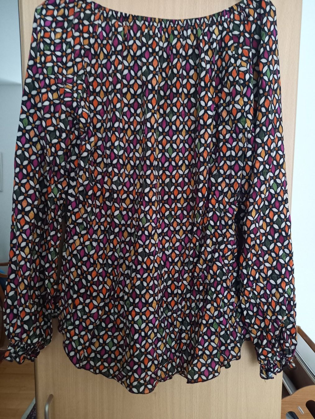 Blusen: Bluse – Gebraucht aus Klingnau von map_dhm7 1