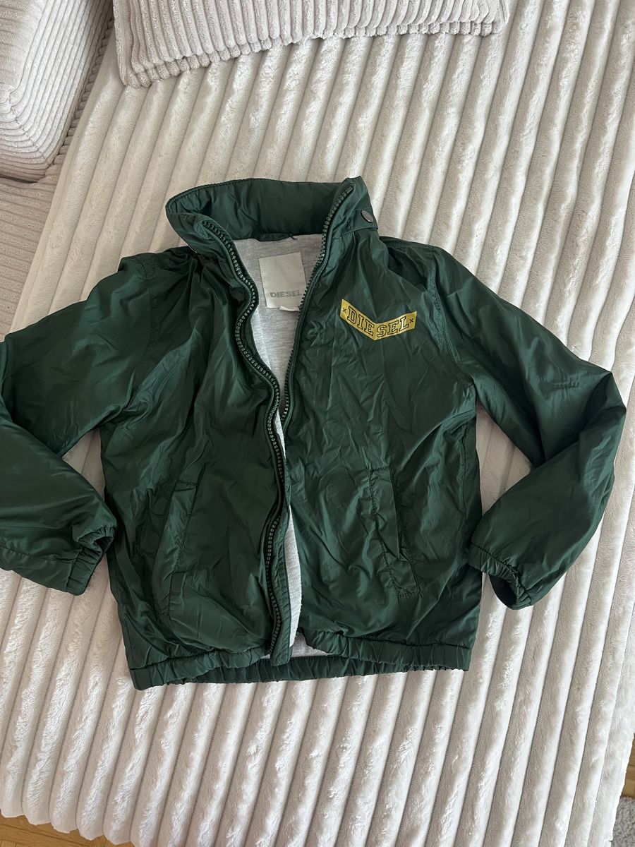Diesel Jacken & Mäntel: DIESEL JACKE DUNKELGRÜN GR 110/116 – Gebraucht aus Basel von theo-g77