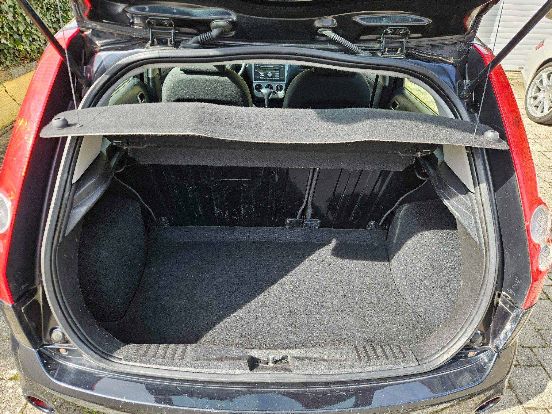 Ford Autos: Ford Fiesta 1.6 16V – Gebraucht aus Winterthur von  7