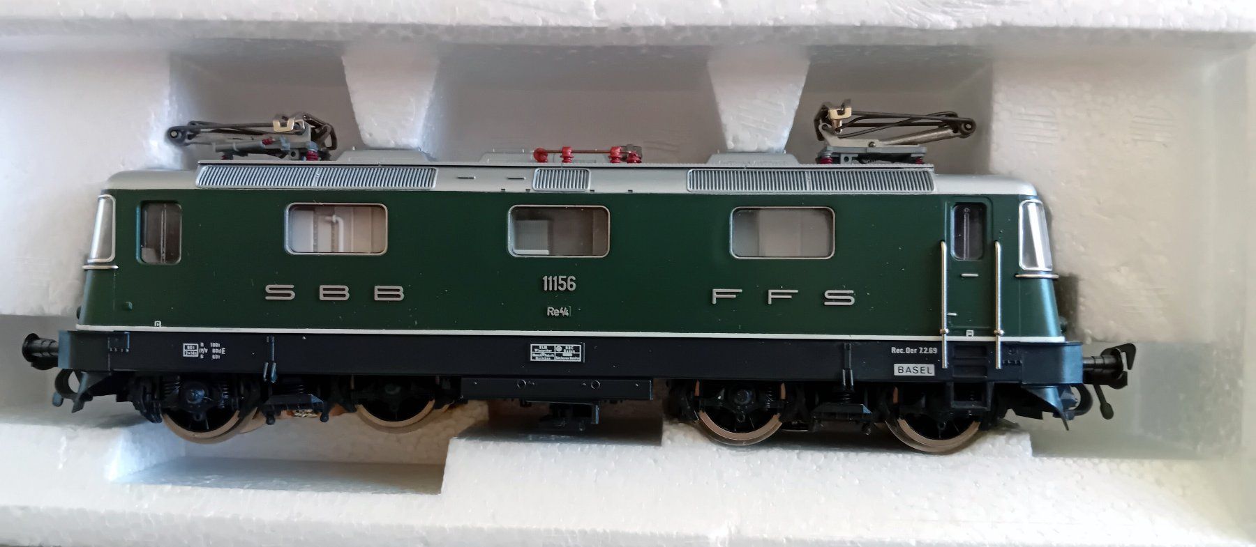 Fleischmann Modellini di ferrovie: Fleischmann H0 4340 Locomotive, courant continu – Usato da Neuchatel venduto da Vlenoble 4