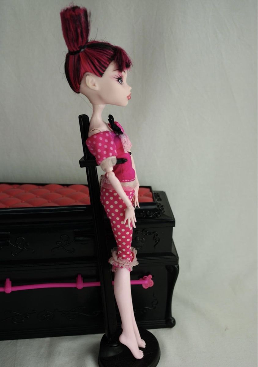 Bambole: Monster High Draculaura Dead Tired – Usato da Basel venduto da ant_n28p 3