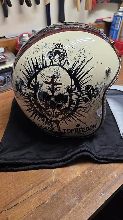 Helme & Visiere: Jeet helm  – Gebraucht aus Niederurnen von Barsig 4