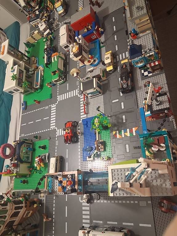 Lego Giocattoli: Lego City Landschaft – Usato da Geuensee venduto da Itingen1 3