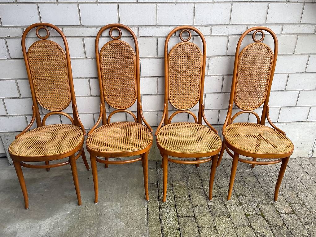 Sedie: Sedie Thonet  serie 207 – Usato da Zollikon venduto da omega_lex