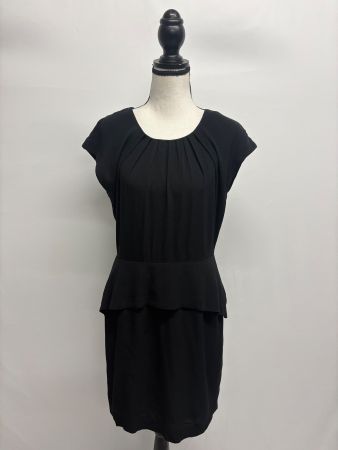 Sandro schwarzes Kleid 38 Schösschen das kleine Schwarze