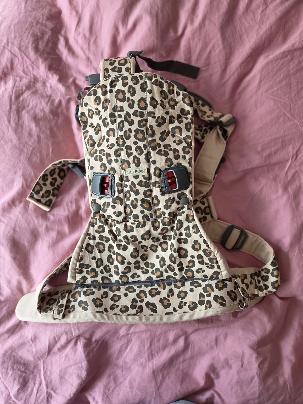 Babybjörn Bauch- & Rückentragen: Babybjörn Trage Carrier One – Neu (gemäss Beschreibung) aus Zürich von LeCaZh