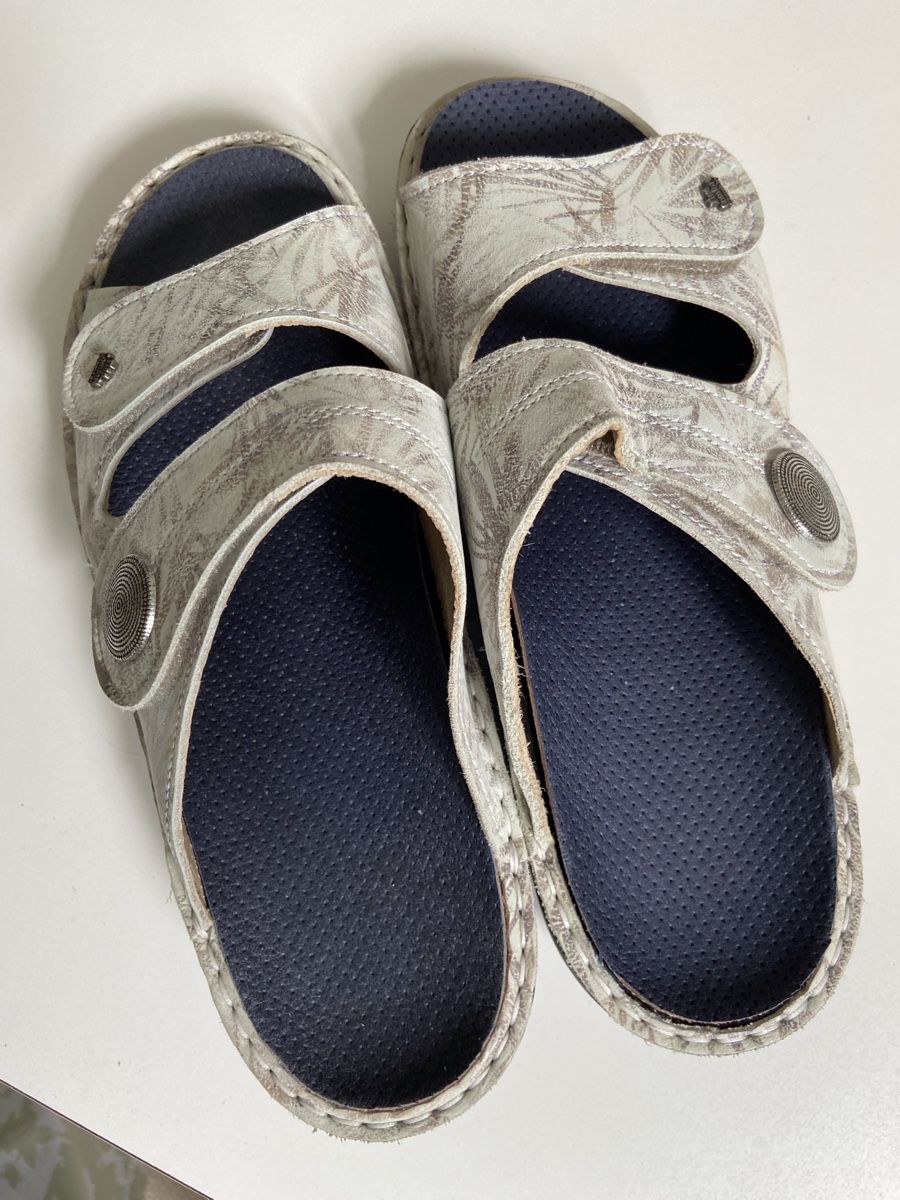 Scarpe da donna: Pantolette geeignet für Einlagen – Usato da Winterthur venduto da CasaNonna 1