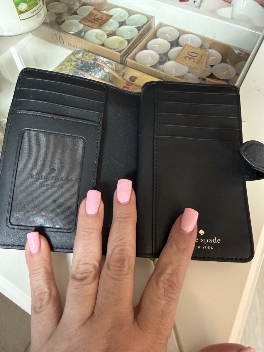 Kate Spade Portamonete: Kate Spade wallet – Usato da Mendrisio venduto da ketolin 4