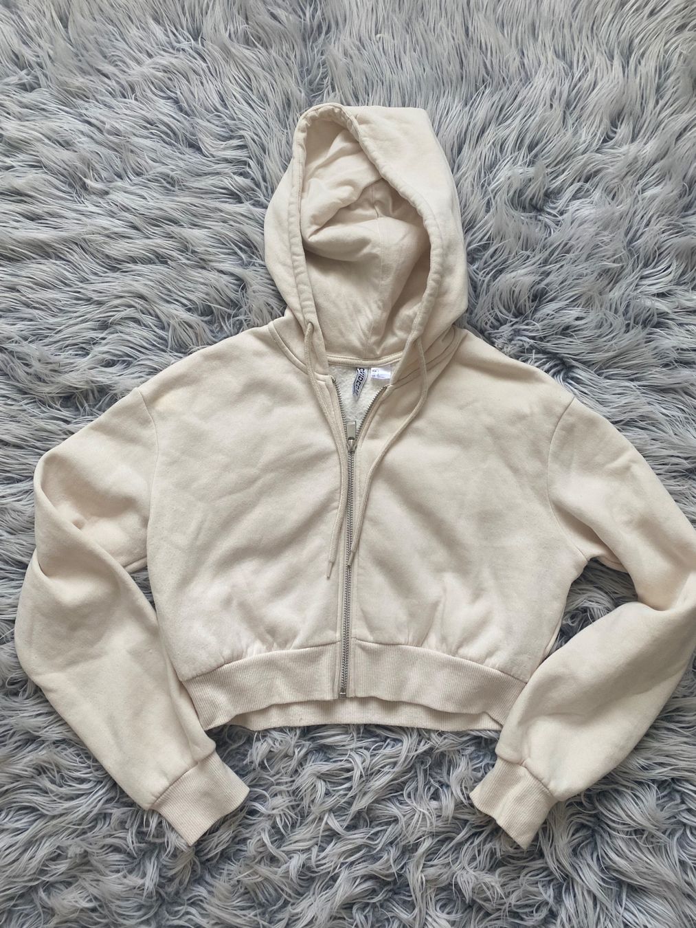 H&M Maglioni & Felpe: Jacke Sweatshirt, S – Usato da Vezia venduto da luce2011
