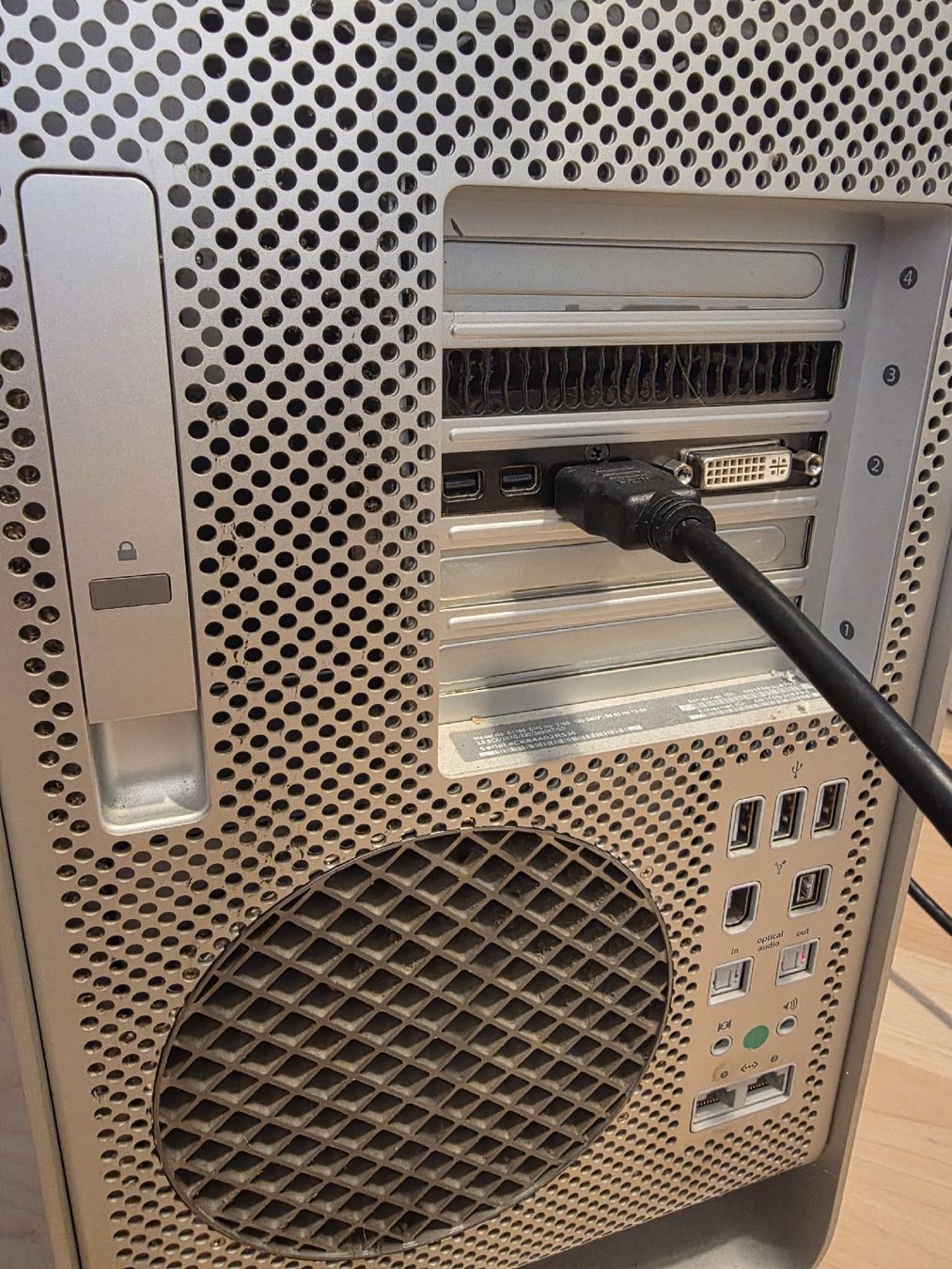 Apple PC: Apple Mac Pro 2008 mit upgrades – Usato da Biberist venduto da Volo28 6