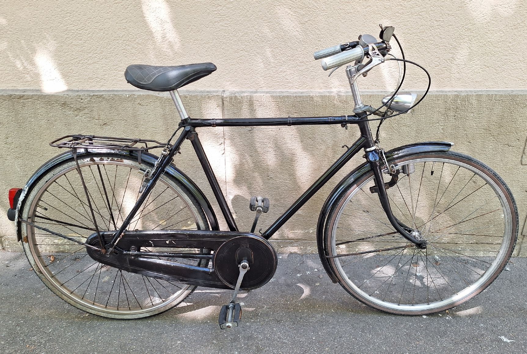 Schweizer Armee Biciclette: Herrenvelo schwarz retro – Usato da Basel venduto da Jcb3 1