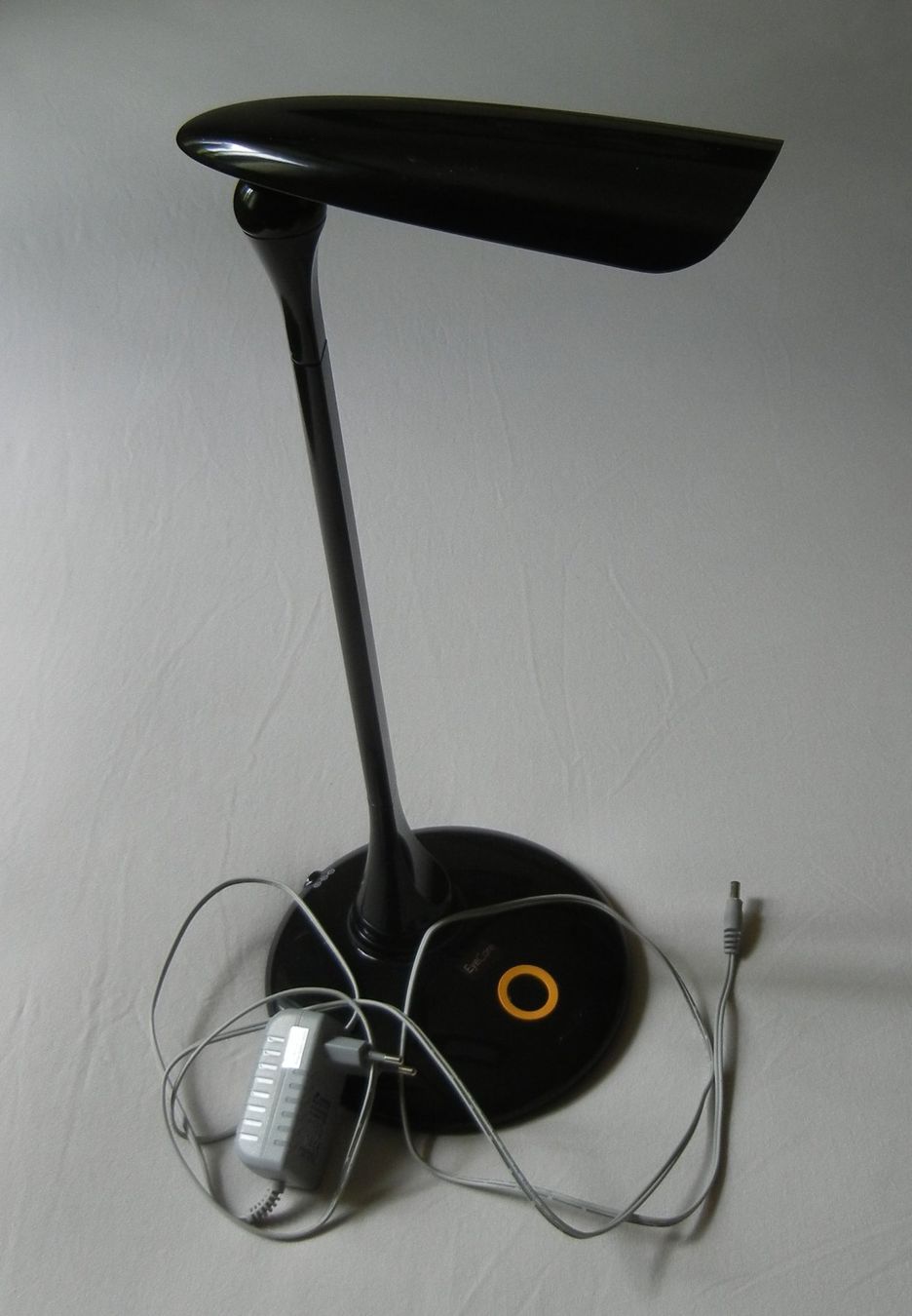 Philips Lampade: PHILIPS EYECARE LED TISCHLAMPE VERSTELLBAR – Usato da Bern venduto da Mekongbeach 2