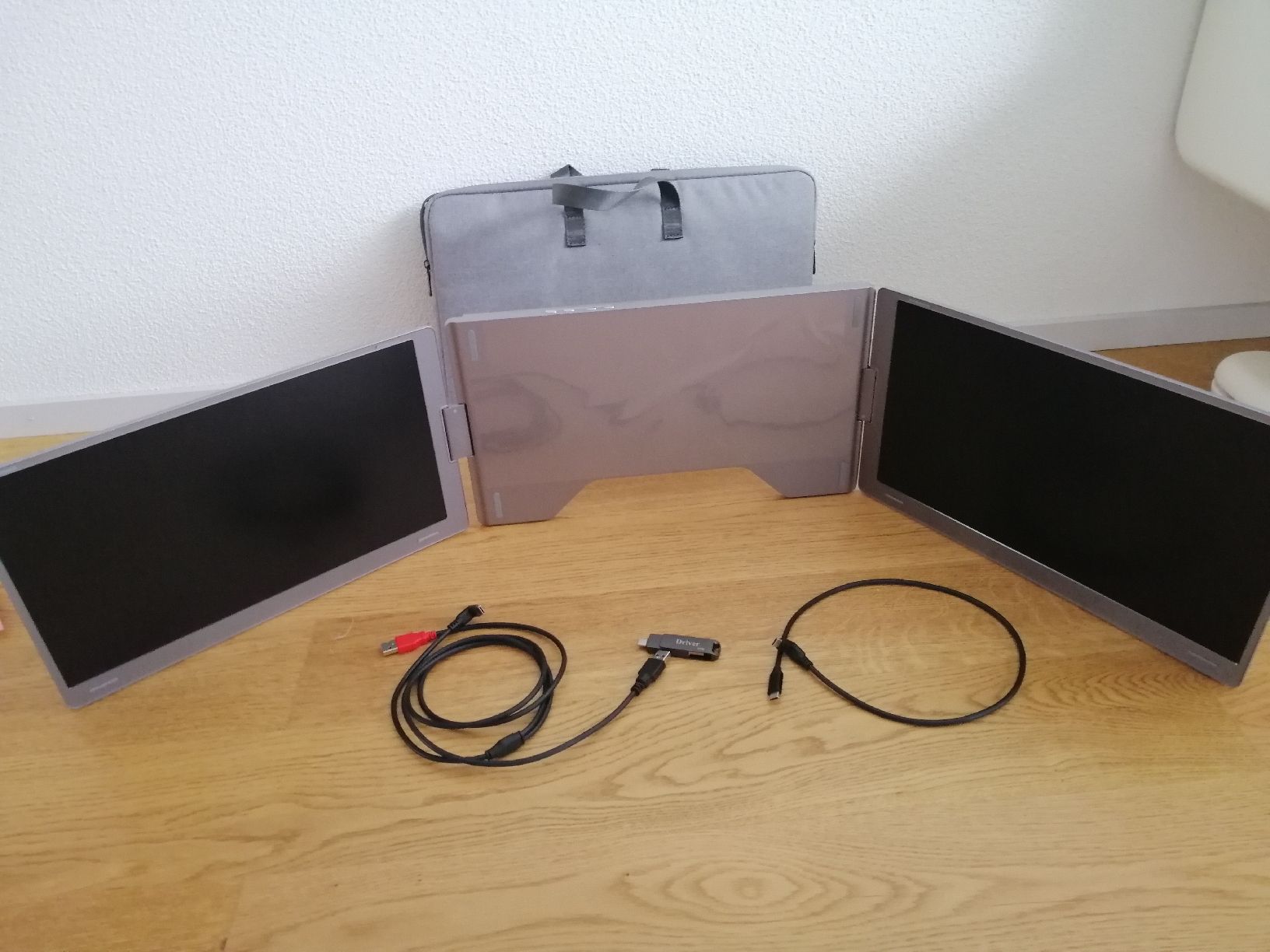 Monitor: Dual Monitore erweiterte tragbare Monitore 15.6 inch – Nuovo e nell'imballaggio originale da Zürich venduto da funtec03 4