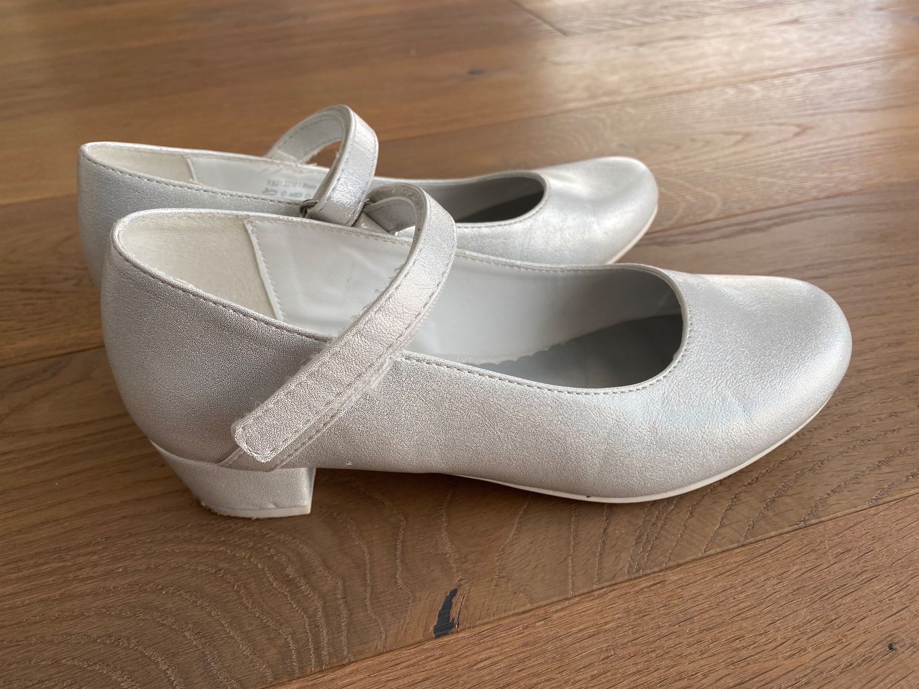 Graceland Scarpe per ragazze: Ballerina Graceland mit Absatz - Grösse 33 – Usato da Basadingen venduto da Susanita0 1