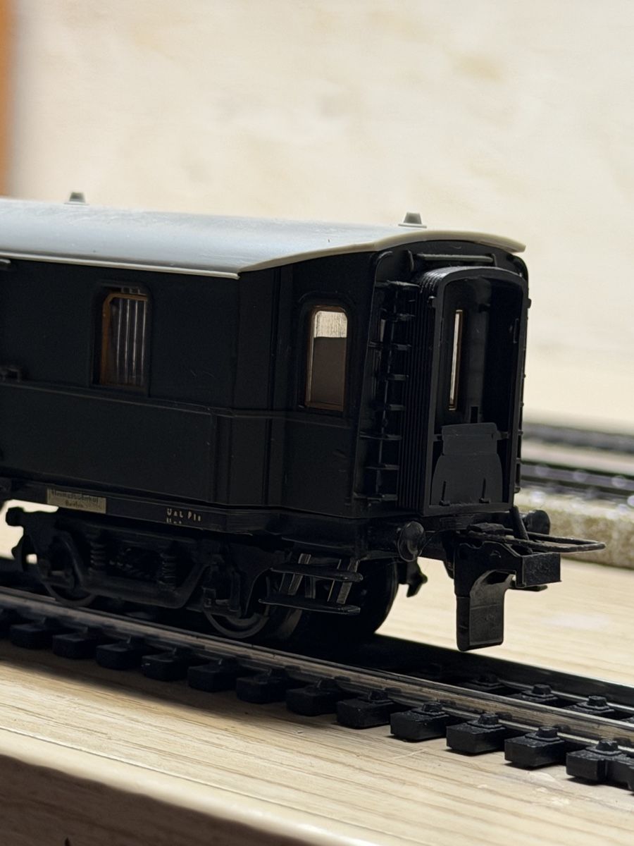 Modellini di ferrovie: Gepäckwagen HO – Usato da Herzogenbuchsee venduto da ioa_zcm6 3