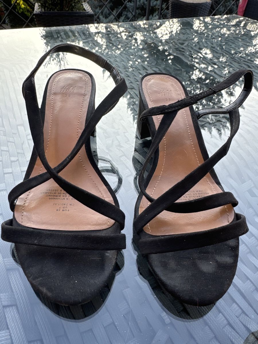 H&M Scarpe da donna: Sandalen (38) – Usato da Vezia venduto da sidu03