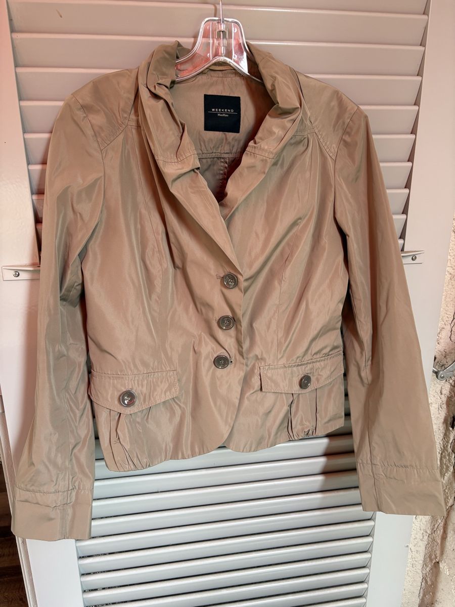 Max Mara Giacche: Weekend Max Mara Jacke – Usato da Bern venduto da LoveVintageY2K 2