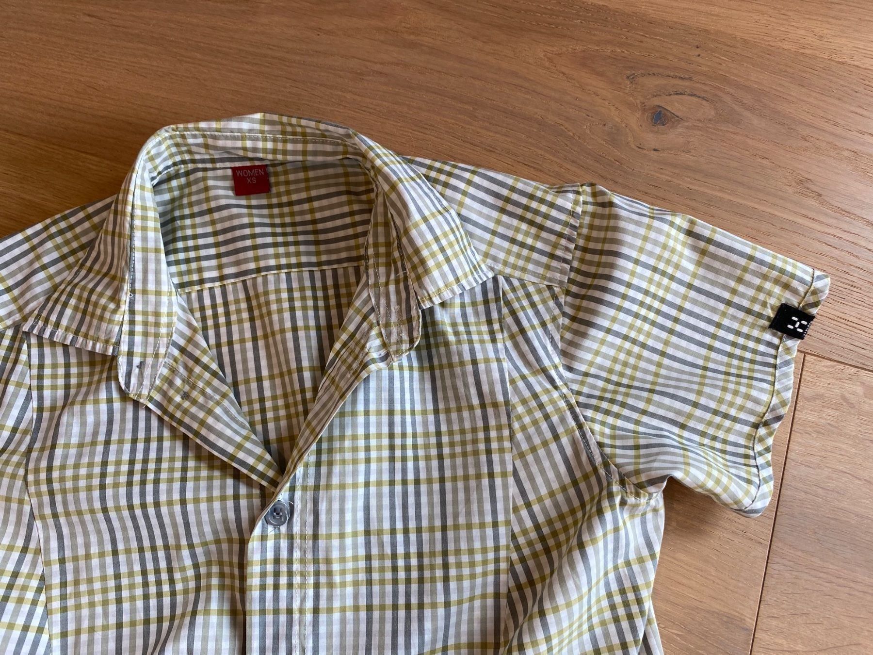 Nike Camicette: Haglöfs Wanderbluse mit Nike Jacke xs/s – Usato da Neftenbach venduto da Sunnystreet 1