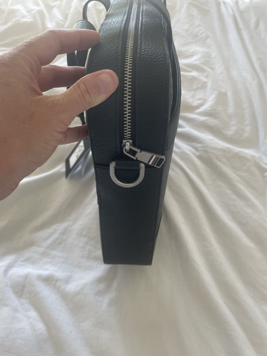 Valigie & Borse: Tommy Hilfiger Briefcase – Nuovo e nell'imballaggio originale da Horw venduto da lau_kvt2 3