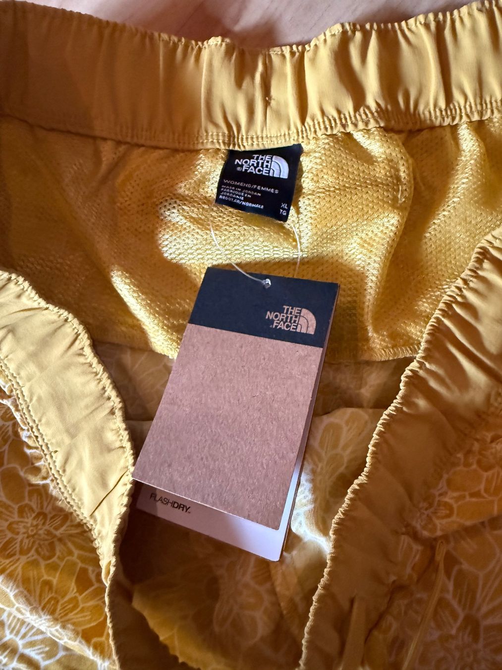 North Face Pantaloni: The North Face Shorts – Nuovo (secondo la descrizione) da Berneck venduto da moonrise01 1