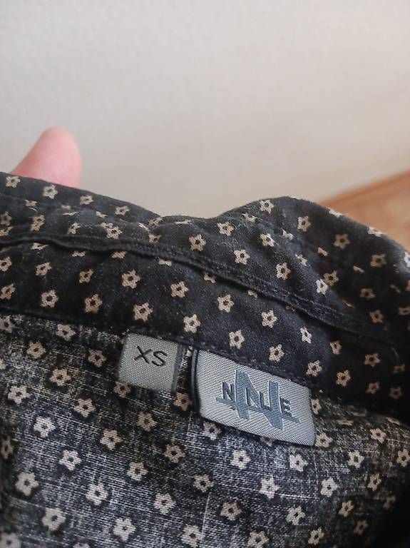 Nile Blusen: Bluse XS von Nile – Gebraucht aus Riedholz von bri_fr7s 2