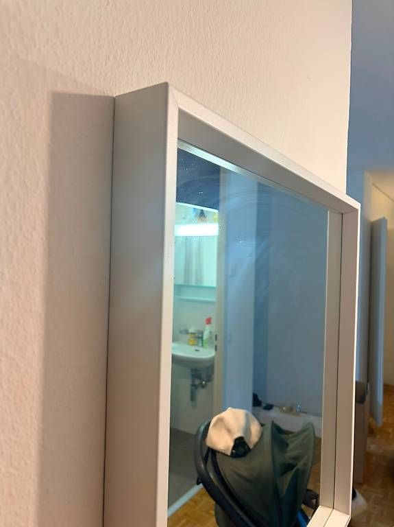 Specchi: Miroir Ikea – Nuovo e nell'imballaggio originale da Vandoeuvres venduto da loi_8g5l 1