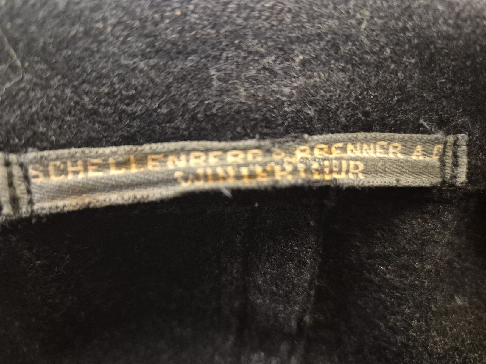 Uniformi: Feuerwehrjacke – Usato da Hettlingen venduto da Mroos1 2