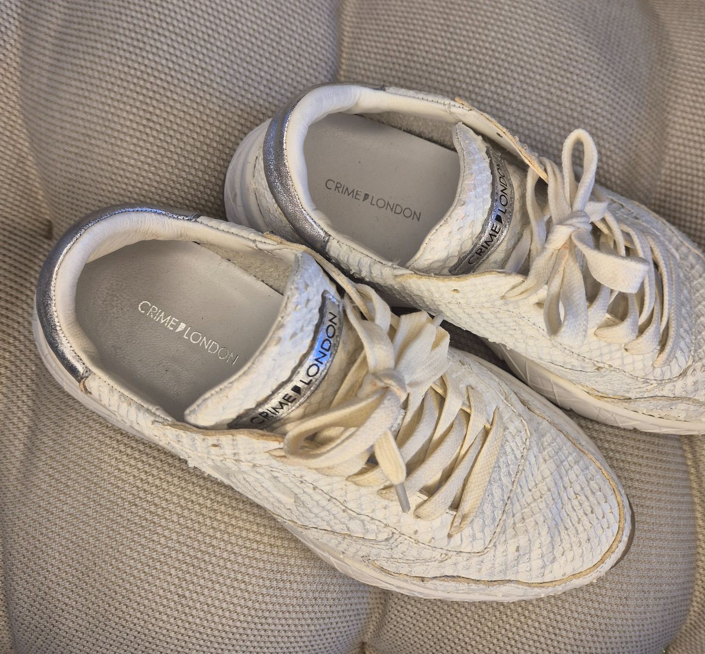 Scarpe da donna: Crime London Sneaker – Usato da Leissigen venduto da ali_k9v8 2