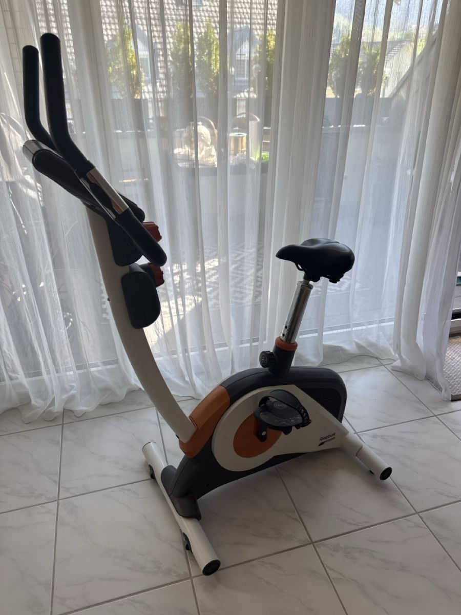 Reebok Hometrainer: Reebok Velo Trainer  – Usato da Samstagern venduto da Xaver5