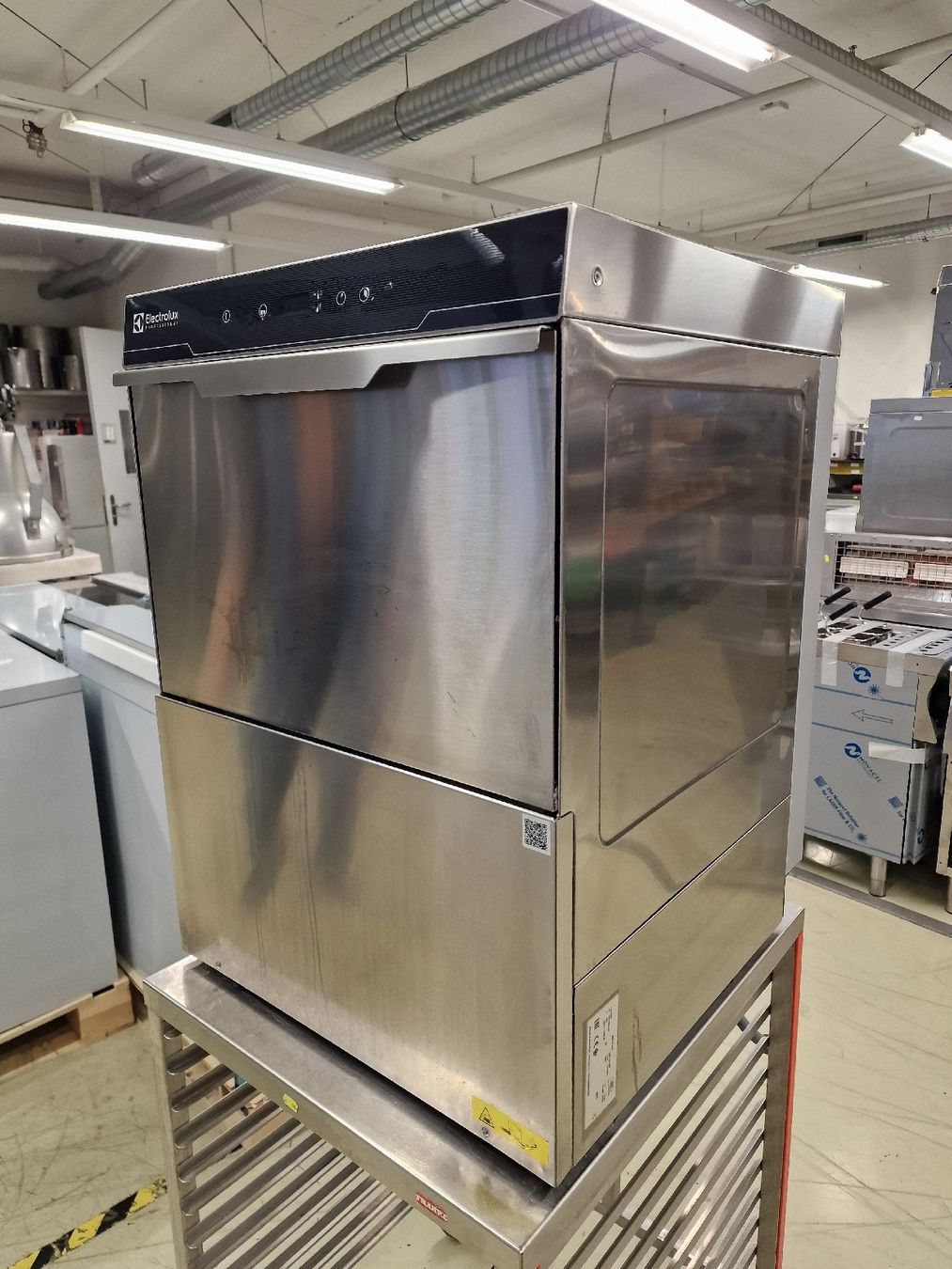 Geschirrspüler: Electrolux Geschirschpüler Maschine – Gebraucht aus Niederwangen BE von HasGastrobedarf 2