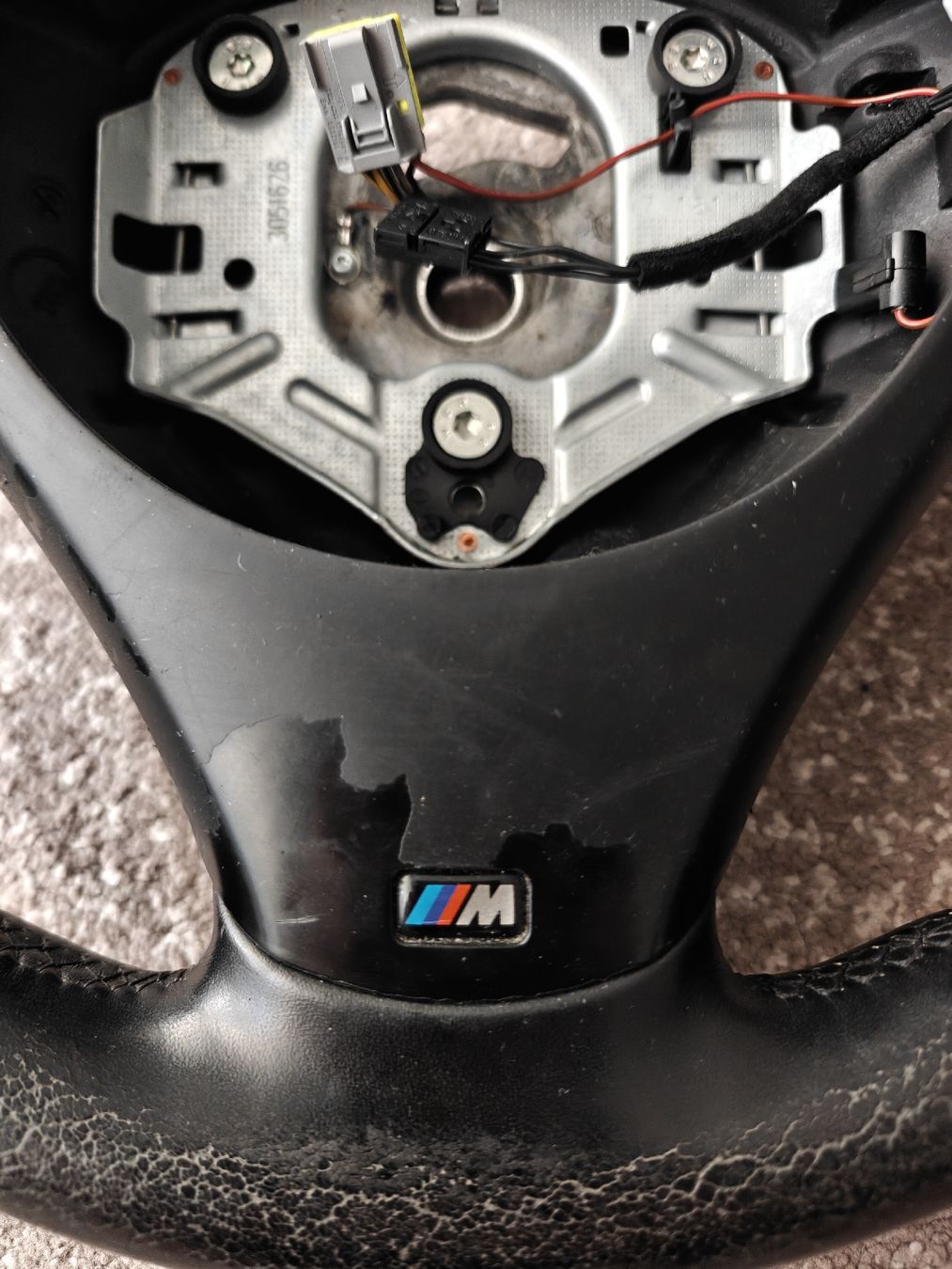 BMW Toutes les pièces auto: BMW E91 M-Paket Sportlenkrad – D'occasion à Rubigen par Berti0531 3