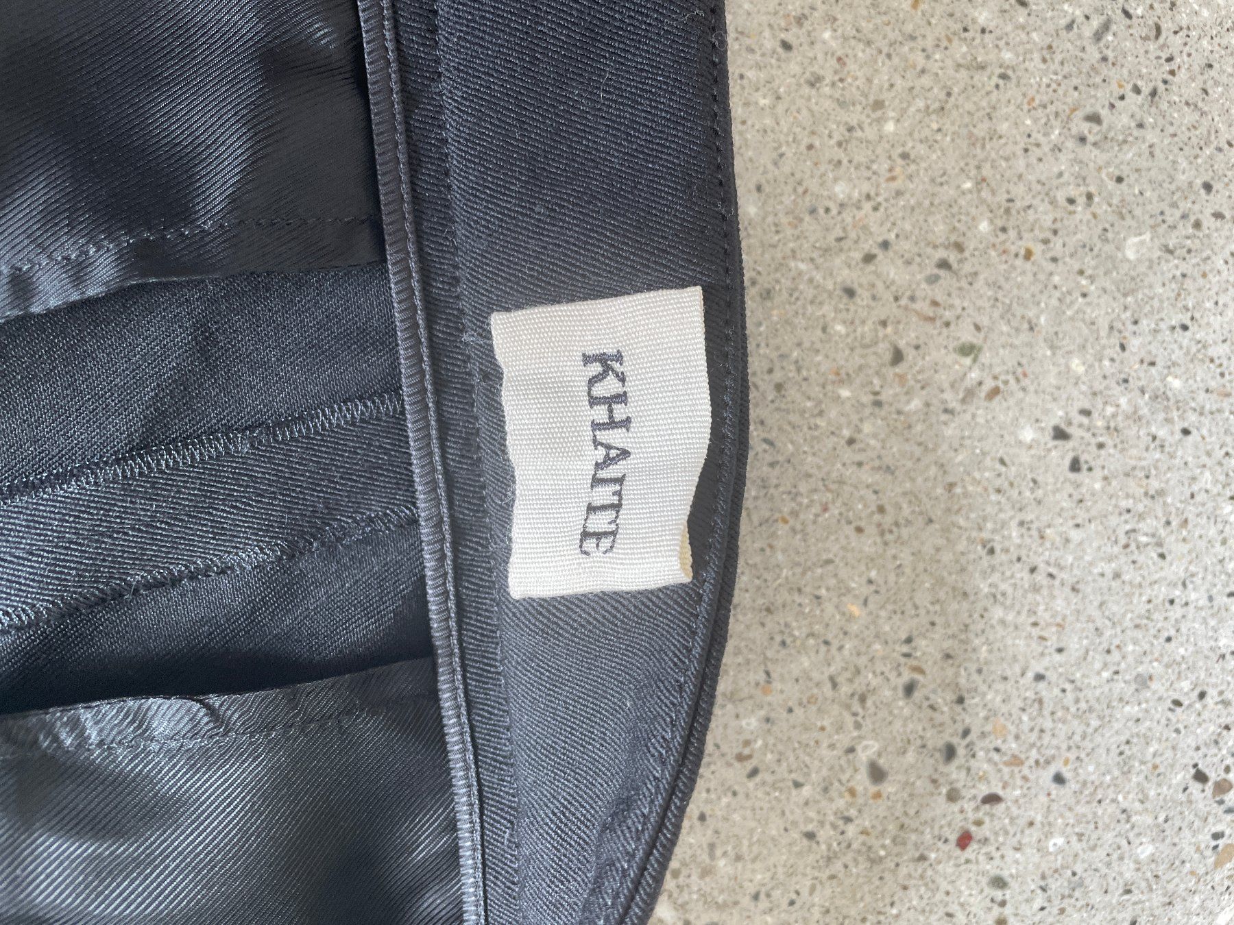 Khaite Pantalons: KHAITE August Hose in Schwarz – D'occasion à Zürich par ann_lv2n 4