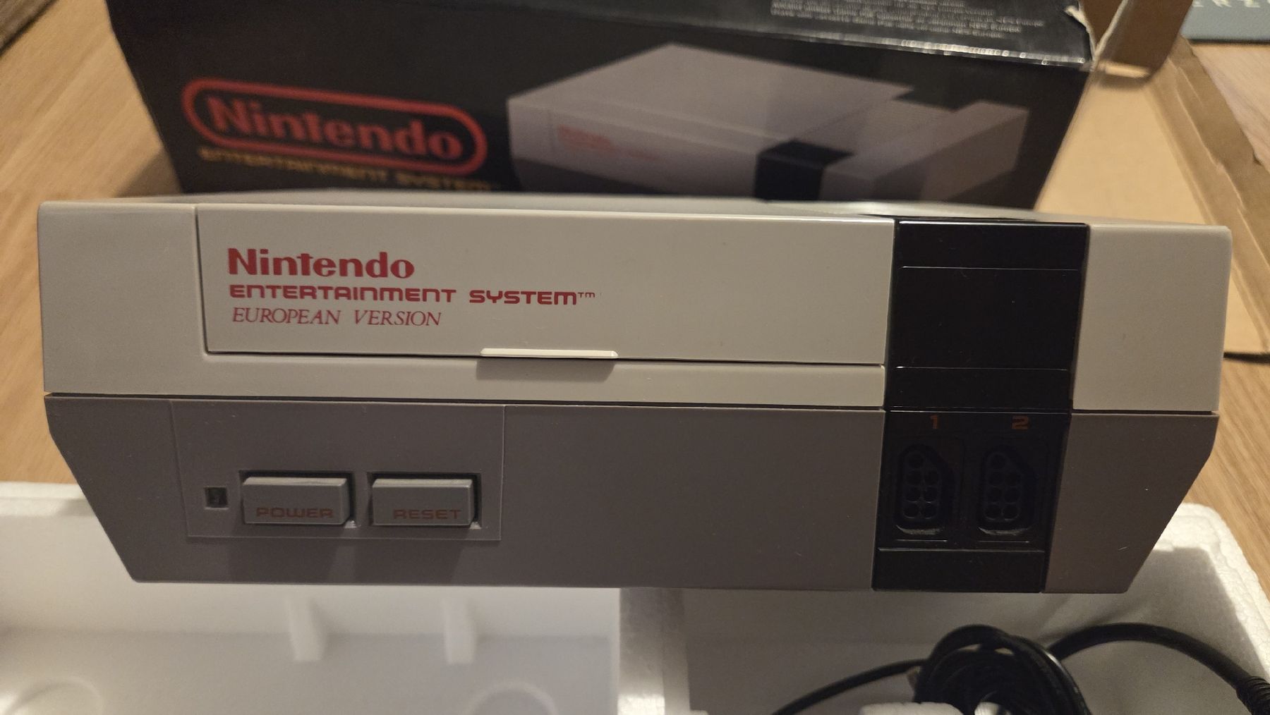 Nintendo Console: Nintendo NES originale, console de collection rare ! – Usato da Confignon venduto da Dreamcruise 8