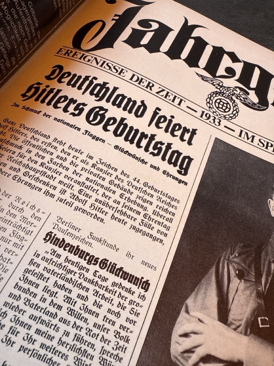 Livres: Geschichtsbuch – D'occasion à Horriwil par Carrera68 1