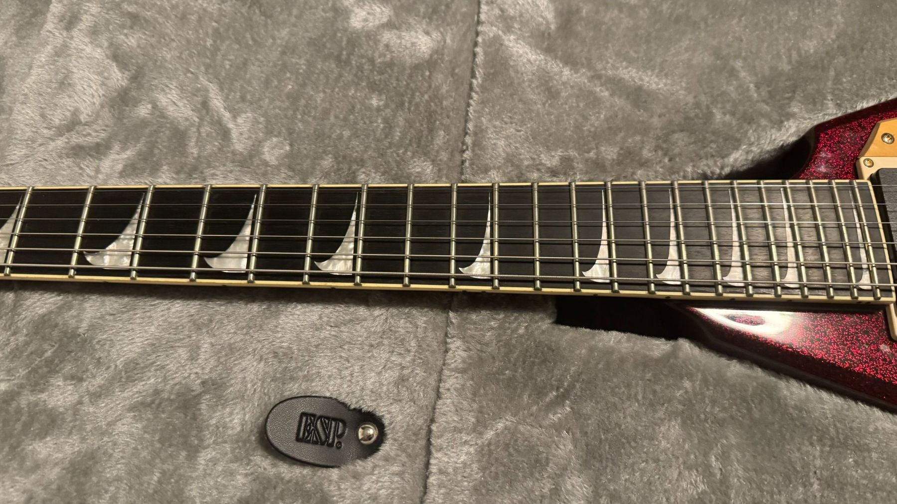 Esp Musikinstrumente: ESP LTD KH-V Red Sparkle – Gebraucht aus Schinznach Bad von Prosperos 3