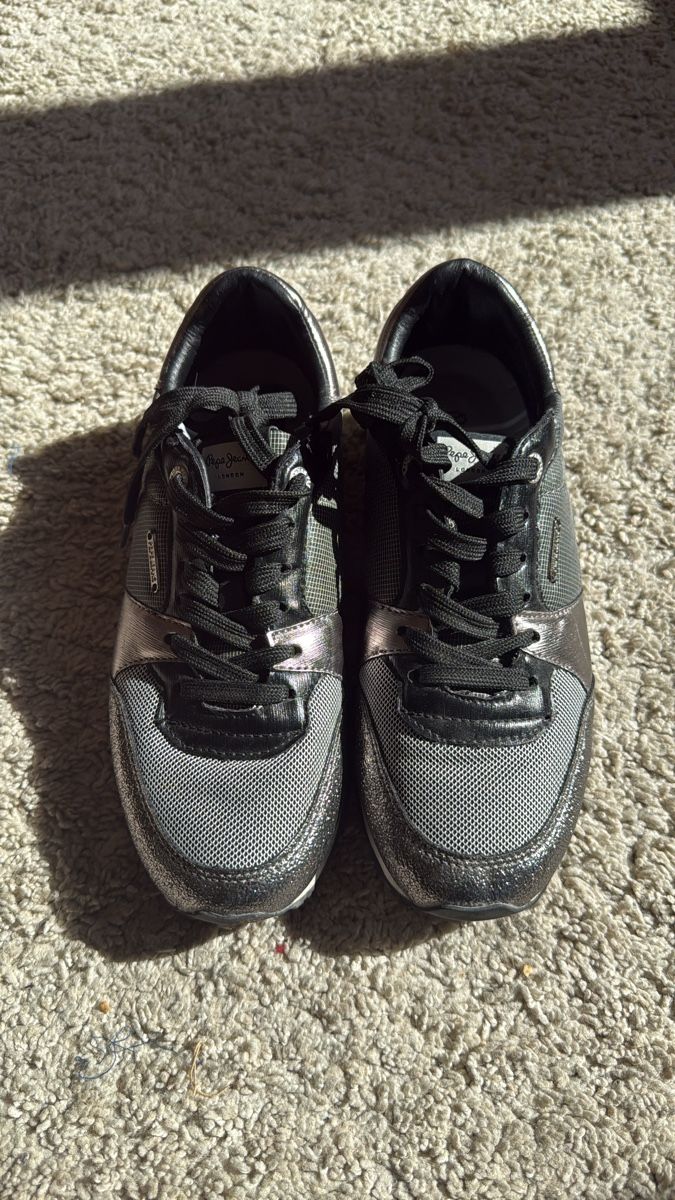 Pepe Jeans Scarpe da donna: Pepe Jeans Turnschuhe Größe 38. – Usato da Arbon venduto da mau_52qv 7