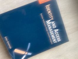 Identity & Access Management Buch - Top Zustand!