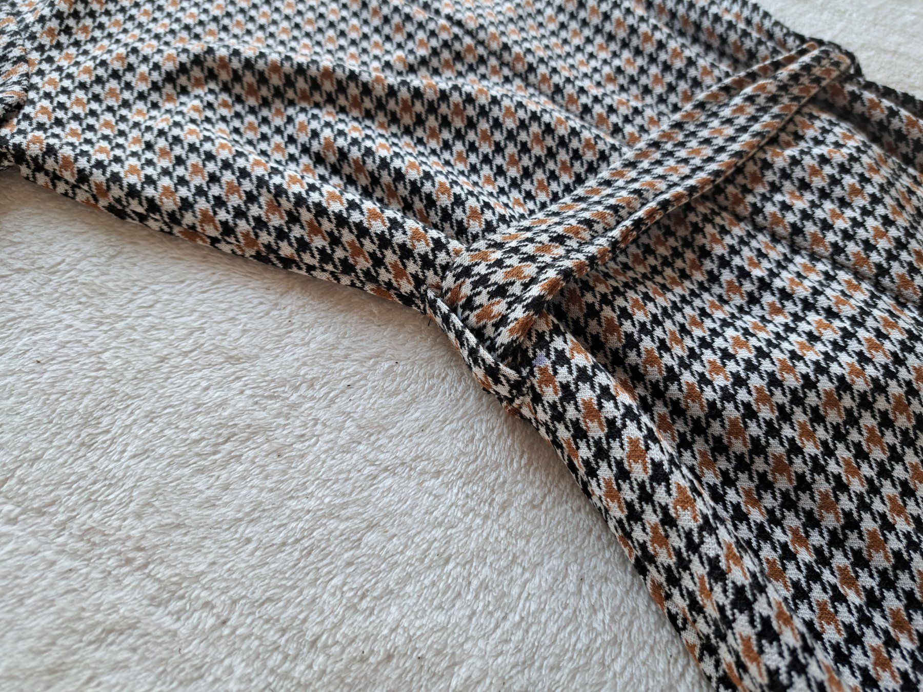 Vestiti: Schickes Herbstkleid AMISU Gr. 36 mit Gürtel – Usato da Gysenstein venduto da joshuas81 3