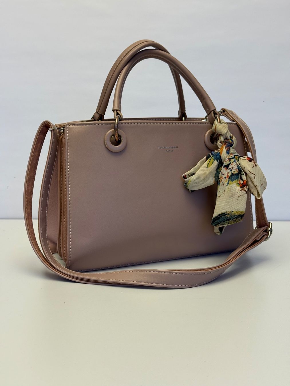 David Jones Taschen für Damen: Handtasche David Jones Paris – Gebraucht aus Meilen von Brandmanager