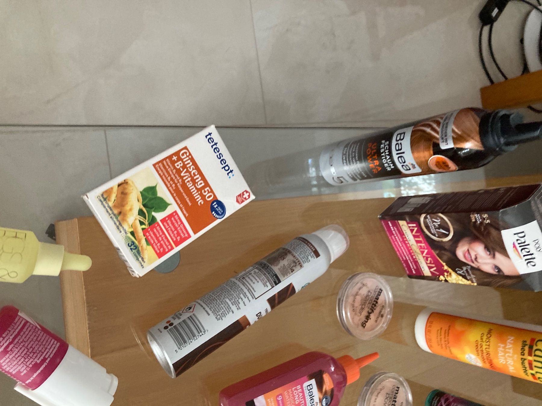 Douches: Kosmetik Chrüsimüsi – D'occasion à Oberhasli par IsmailRammal 1