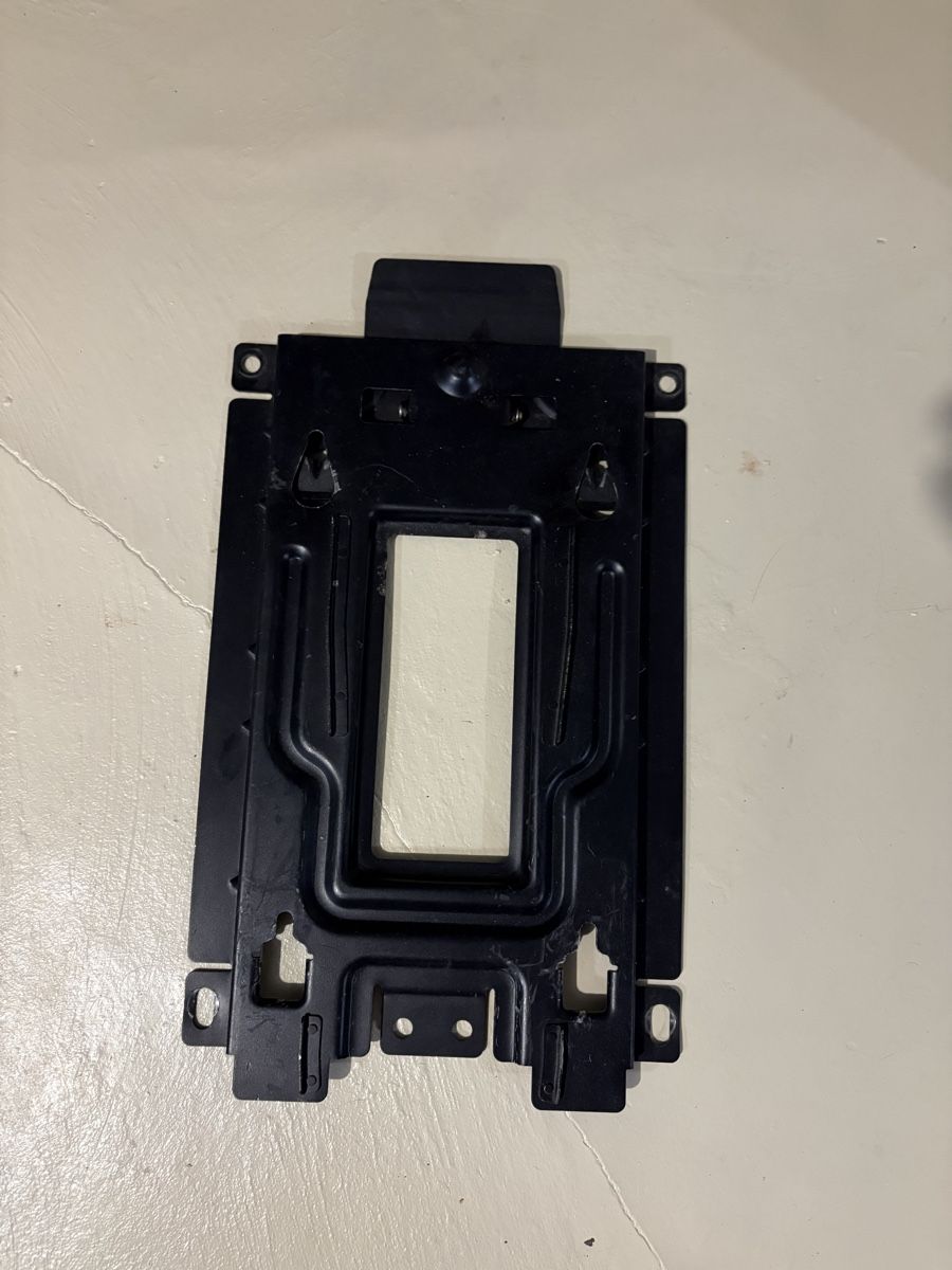 Dometic Frigoriferi & Refrigeratori: Kühlbox Quick release Halterung – Usato da Basel venduto da pet_jr2z 1