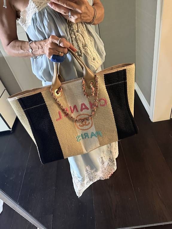 Chanel Taschen für Damen: Chanel Deuville Shopper – Gebraucht aus Wädenswil von Cocomagi 2