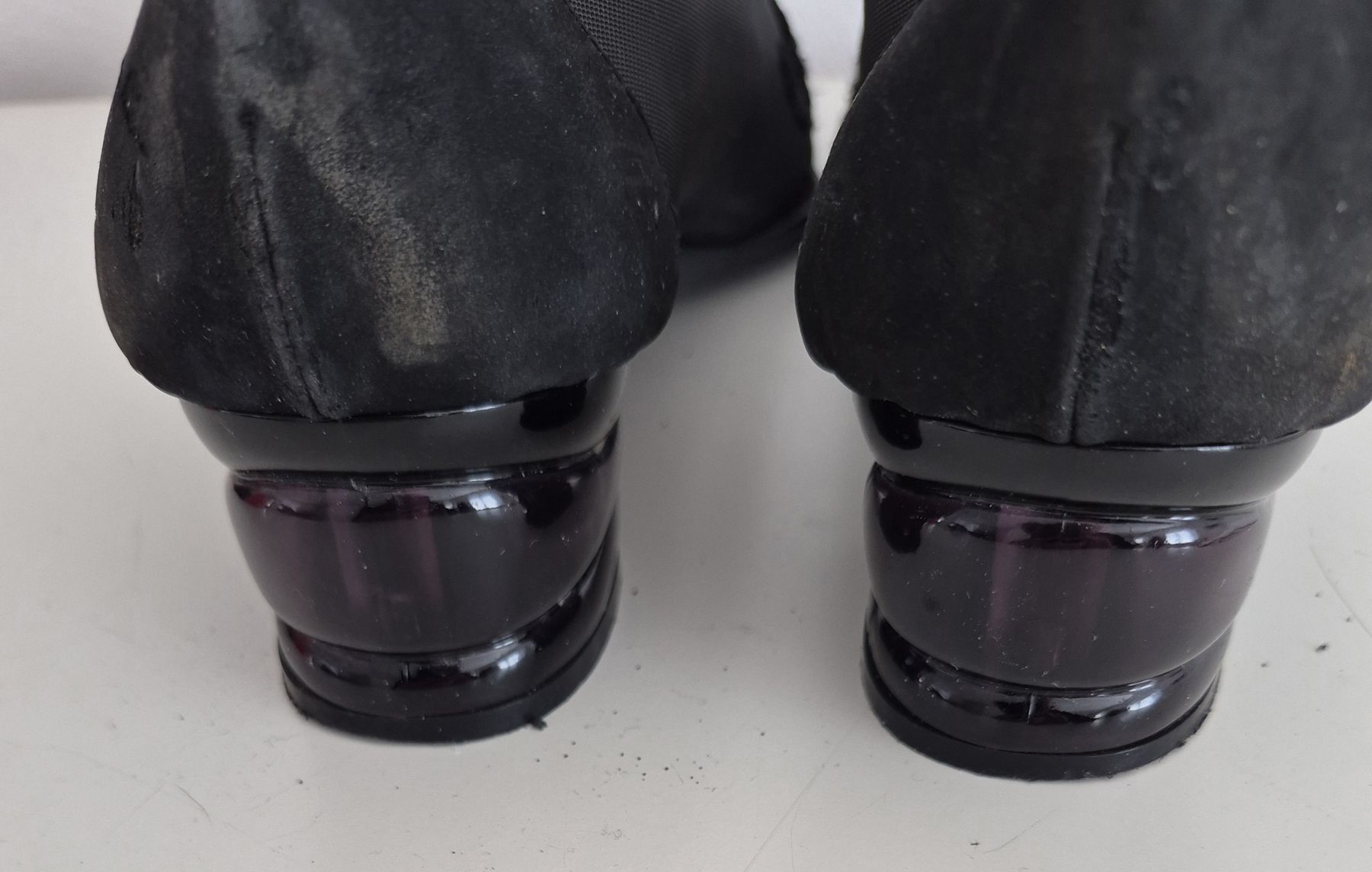 Scarpe da donna: Pensato noire – Usato da Bern venduto da dasgesuchtobjekt 4