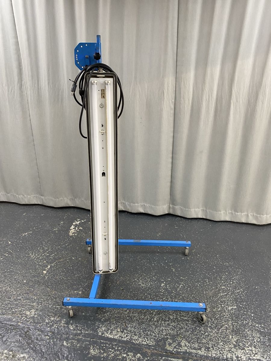 Lampade: Mobile höhenverstellbare Werkstattlampe – Usato da Hägglingen venduto da Karin0802 3