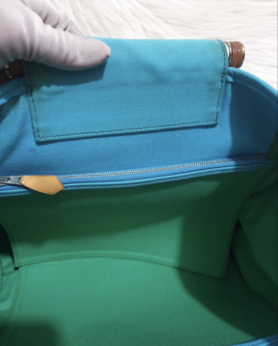 Hermès Sacs femmes: Sac Cabag 32 Twist Officier Bicolore – D'occasion à Heimberg par Sabe_Frau 2