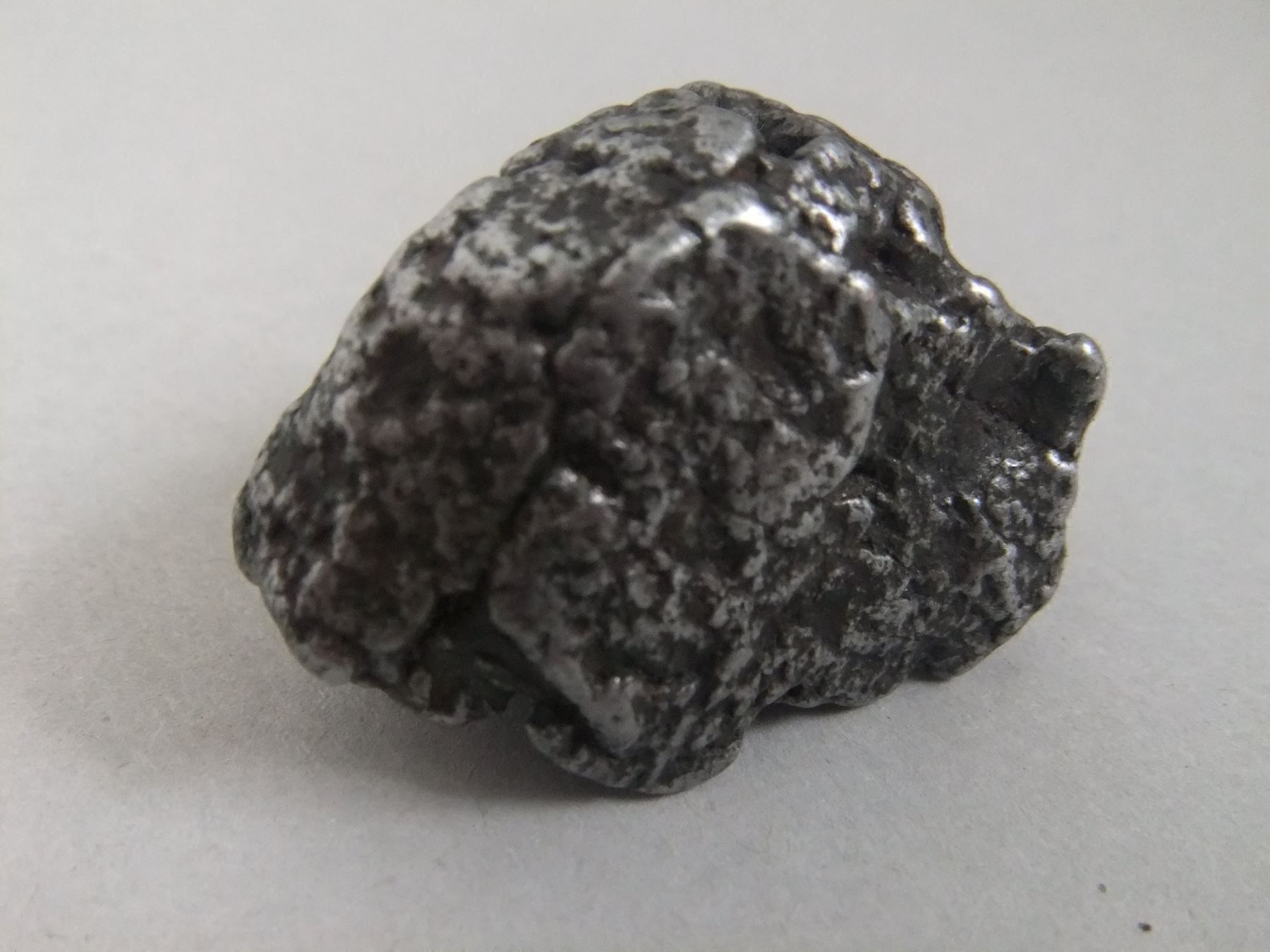 Minerali & Pietre curative: Seltener Stein / Meteor – Usato da Esslingen venduto da eintagammeer 1