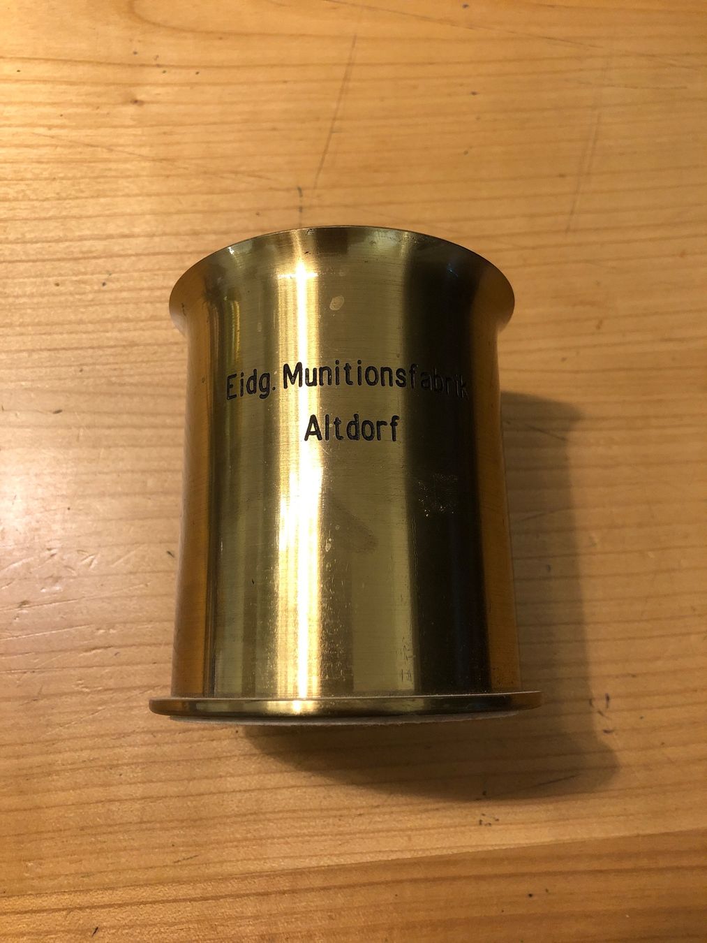 Altre raccolte & rarità: Becher Munition Eidg. Munitionsfabrik  Altdorf – Usato da Adliswil venduto da Tito088 1