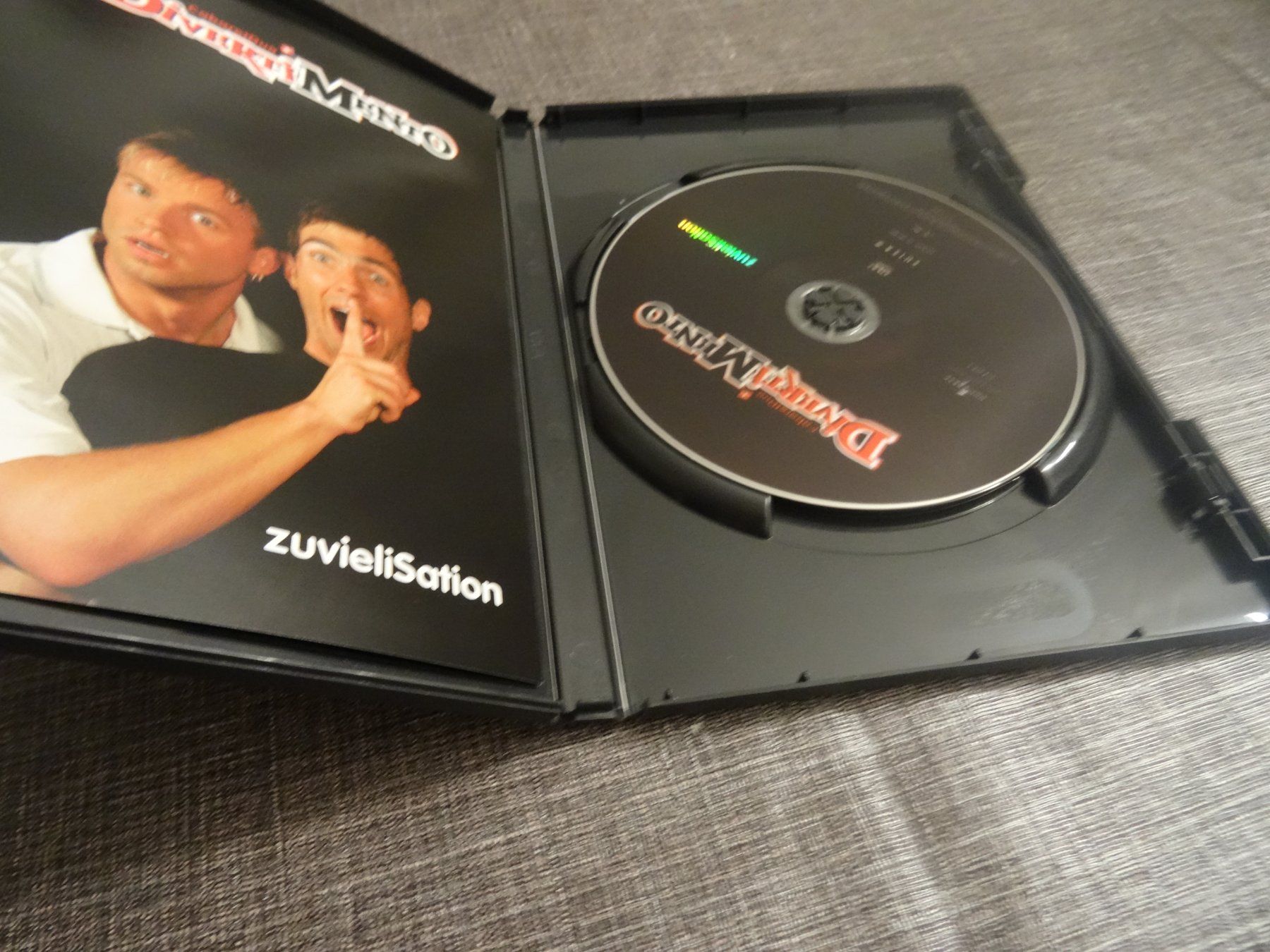 Tutti i DVDs: DVD DivertiMento zuvieliSation – Usato da Olten venduto da Disc-Verkauf 1