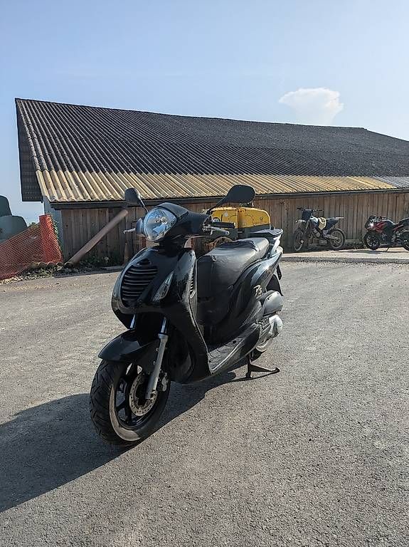 Scooters: Scooter Honda 125psi – Gebraucht aus Corcelles NE von theo_stahli88