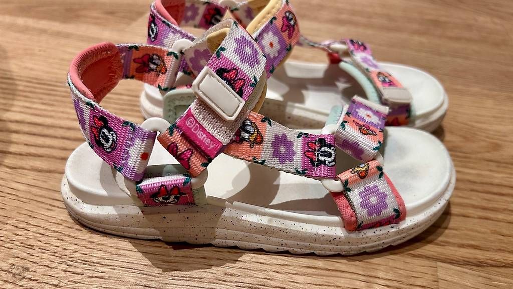 Scarpe per ragazze: Kinder Sandalen ZARA Grösse 29 – Usato da Wettingen venduto da avehr 1